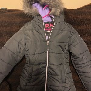 Coat 7/8, dresses size 6